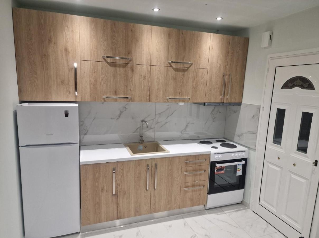 Axas Apartments Michaniona Dış mekan fotoğraf