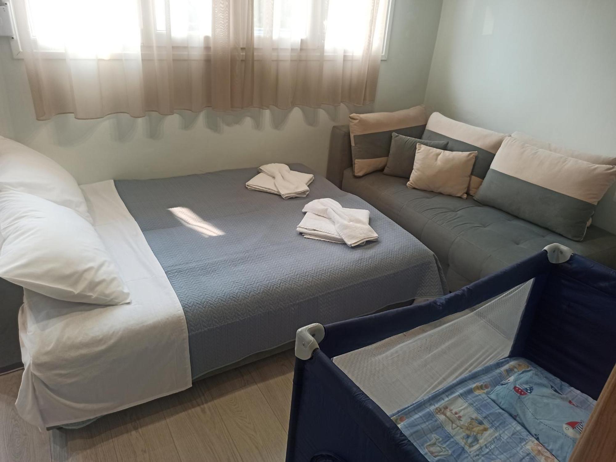 Axas Apartments Michaniona Dış mekan fotoğraf